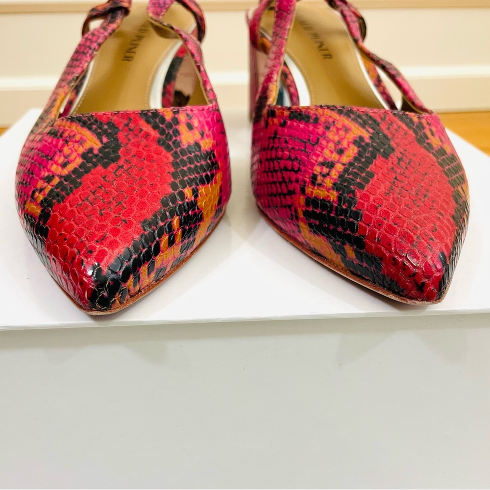 Donald J. Pliner Song Leather Slingback Pumps, Magenta Snakeskin, EUC - Picture 4 of 15